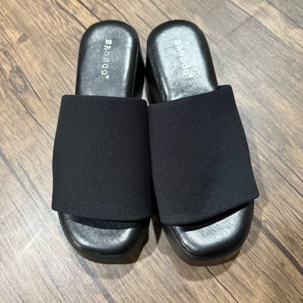 BAMBOO Women's Chunky Black Mules